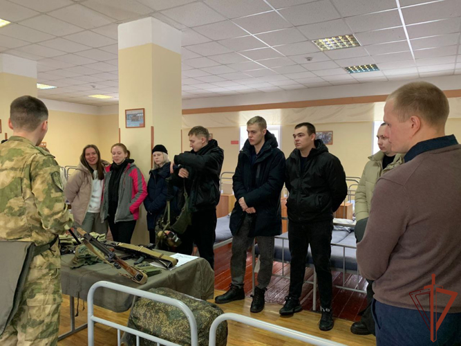 Экскурсии в воинские части Росгвардии проходят в Приволжье