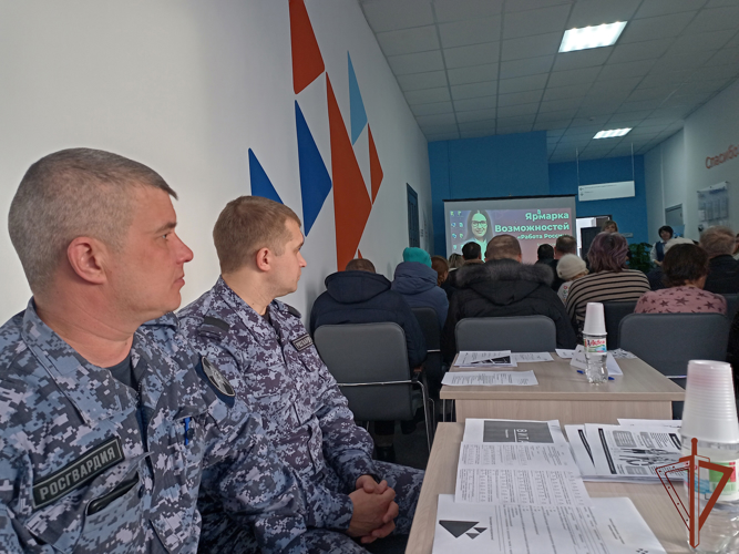 Росгвардейцы проводят профориентационные мероприятия для молодежи Приволжья