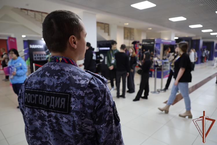 В Росгвардии подведены итоги обеспечения безопасности международного мультиспортивного турнира «Игры будущего» (видео)