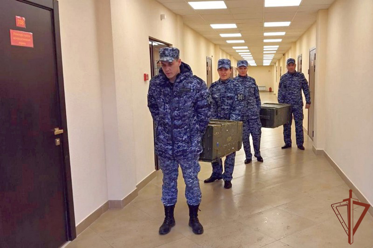 Совместные учения сотрудников Росгвардии и МЧС состоялись в Пермском крае