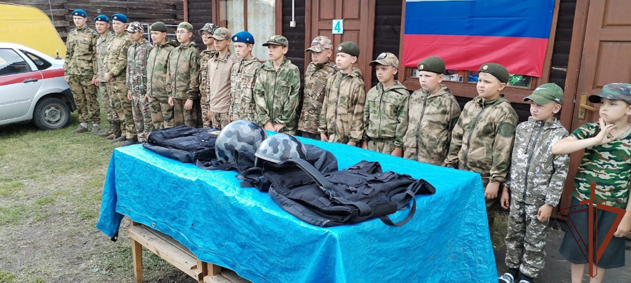 Ведомственная акция «Каникулы с Росгвардией» продолжается на Урале