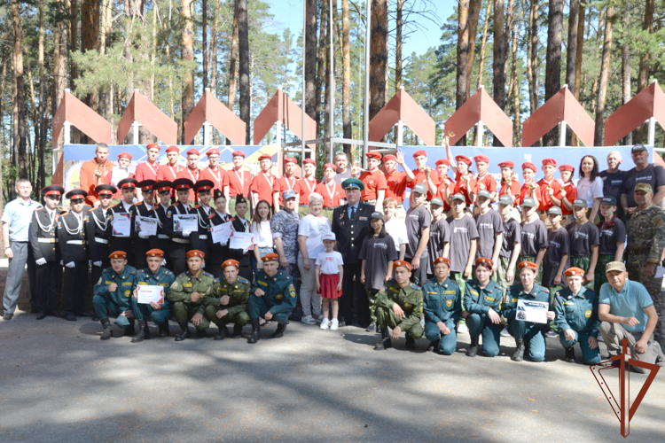 Всероссийская акция «Каникулы с Росгвардией» продолжается на Урале
