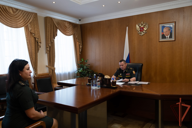 Командующий Уральским округом Росгвардии провел личный прием граждан