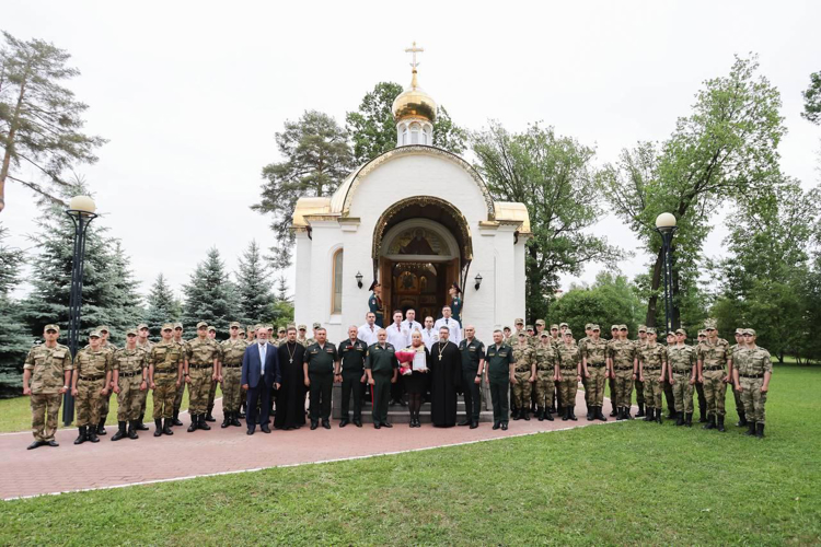 Передача православных реликвий в Главный военный клинический госпиталь Росгвардии. Фотоальбом