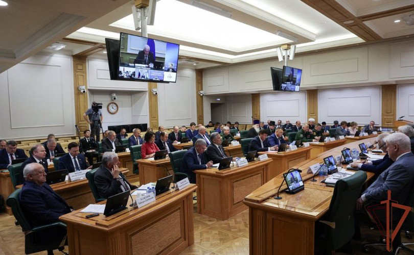 Представитель Росгвардии выступил на первом заседании совета верхней палаты парламента по военно-патриотическому воспитанию граждан