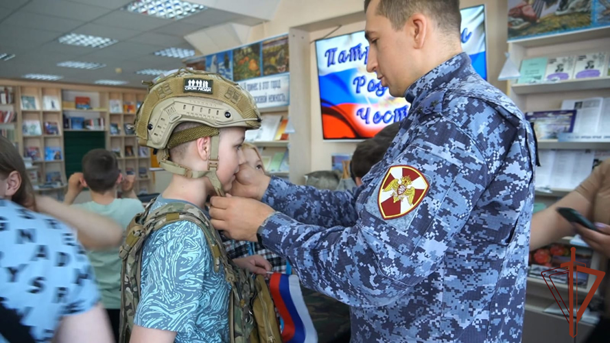 Мероприятия Росгвардии ко Дню России прошли в  северо-западных регионах страны