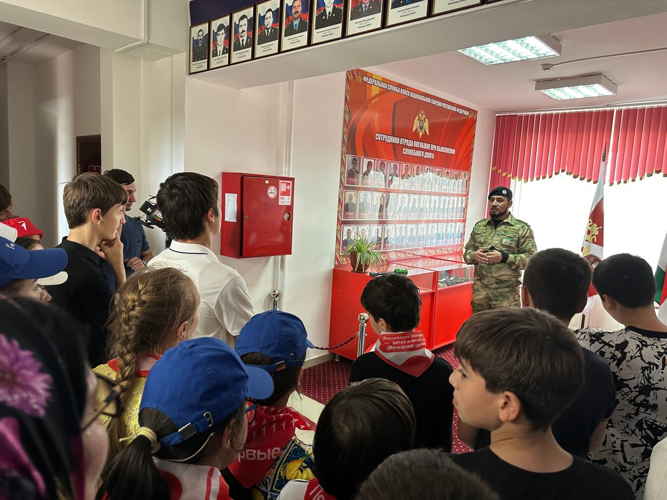 Росгвардия на Северном Кавказе провела мероприятия к Международному дню защиты детей