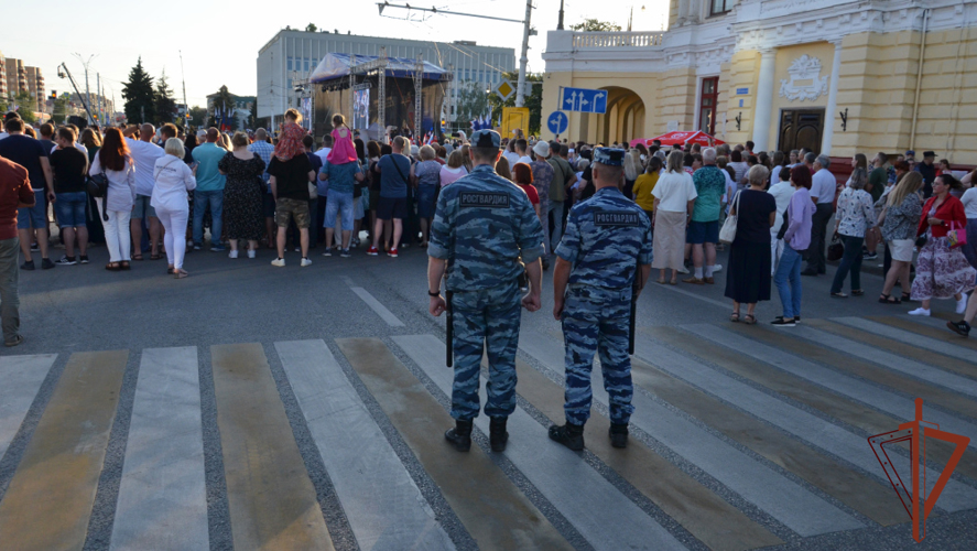Росгвардейцы обеспечили безопасность во время проведения XII Международного фестиваля духовых оркестров в Тамбове