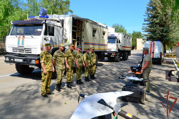 В  Уральском округе Росгвардии завершился сбор со специалистами РХБ защиты