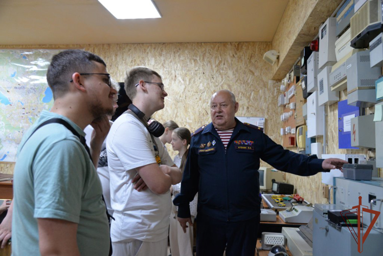 Всероссийская акция «Каникулы с Росгвардией» продолжается на Урале