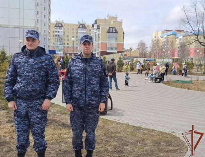 Росгвардия обеспечила правопорядок в День защиты детей на Урале