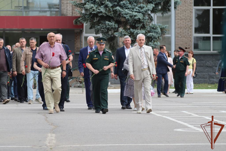 Память кавалера Ордена Мужества лейтенанта Григория Мулина увековечили в Санкт-Петербурге