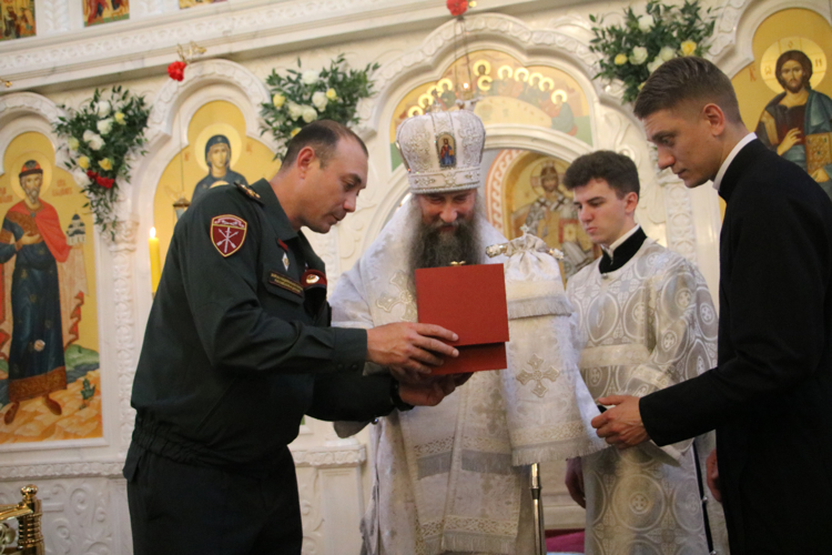 Войсковой храм софринской бригады Росгвардии освятили в Подмосковье