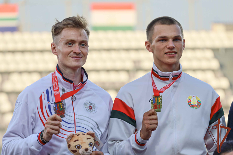 Легкоатлеты из Росгвардии завоевали золото и серебро в ходе четвёртого дня соревнований международных «Игр стран БРИКС» в Казани (видео)