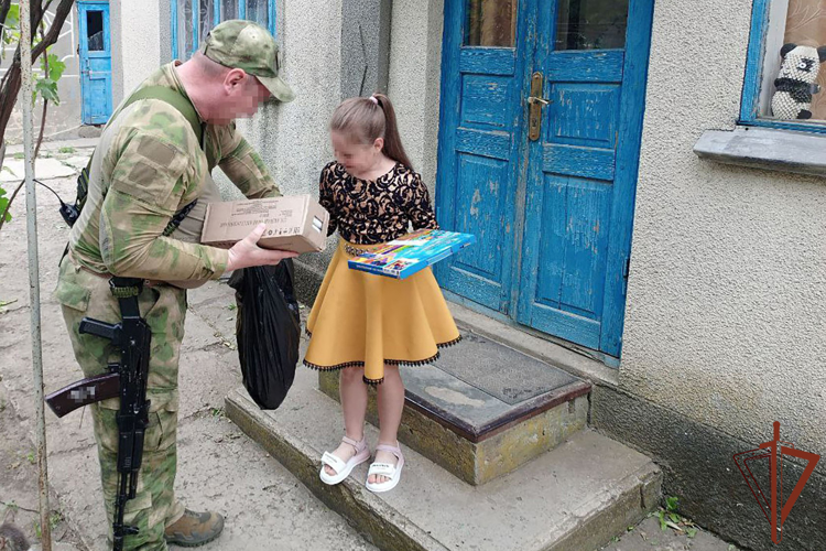 К всероссийскому ведомственному проекту «Каникулы с Росгвардией» присоединились в Запорожье и Херсонской области 