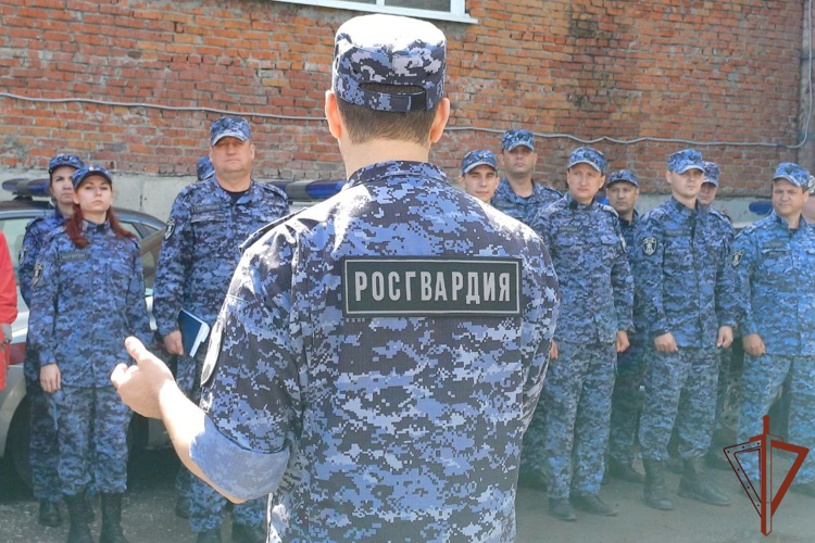 Росгвардия и МЧС провели совместные пожарно-тактические тренировки на ведомственных объектах в Томской области