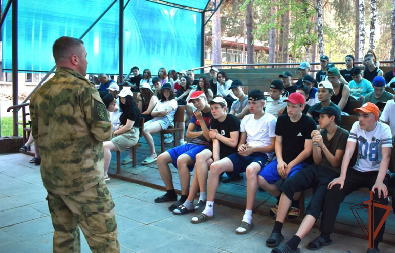 Патриотическая акция «Каникулы с Росгвардией» продолжается на Урале