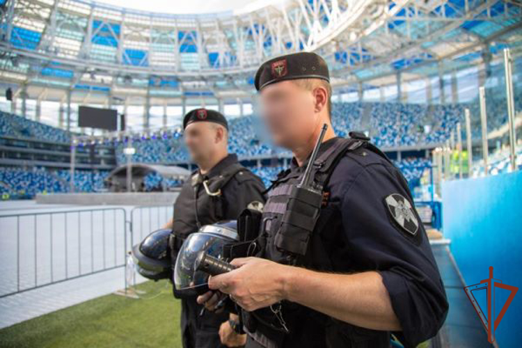 Росгвардия приняла участие в обеспечении безопасности матча Российской премьер-лиги в Нижнем Новгороде