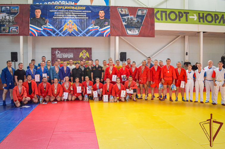 Завершился чемпионат Северо-Западного округа Росгвардии по самбо
