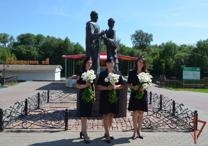 День семьи, любви и верности отметили в Центральном округе Росгвардии