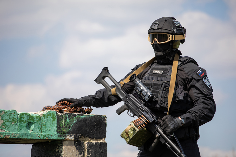 В режиме боевой готовности. Фотоальбом