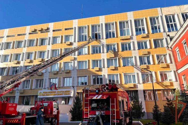 Межведомственное пожарно-тактическое учение Росгвардии и МЧС прошло в Красноярском крае