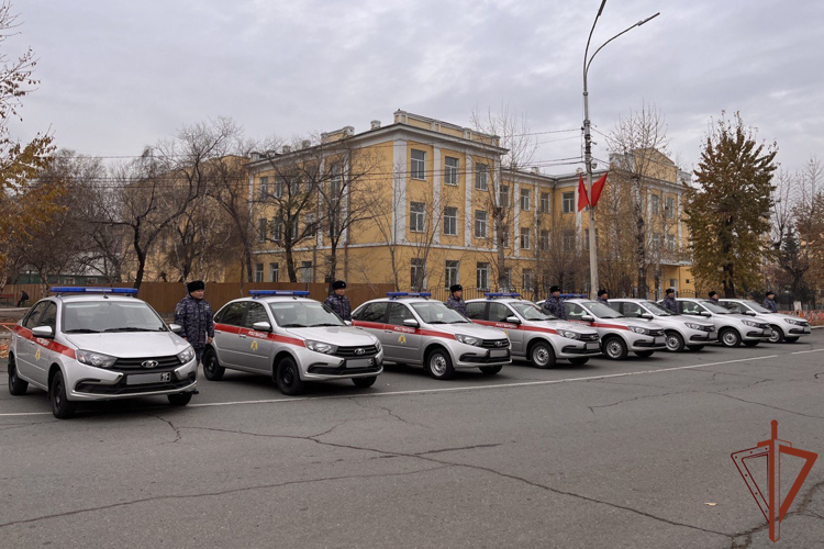 В Сибирском округе Росгвардии прошли торжественные мероприятия ко дню образования вневедомственной охраны
