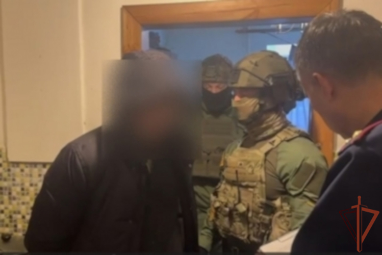 При силовой поддержке спецназа Росгвардии в Томской области задержаны подозреваемые в организации незаконной миграции 