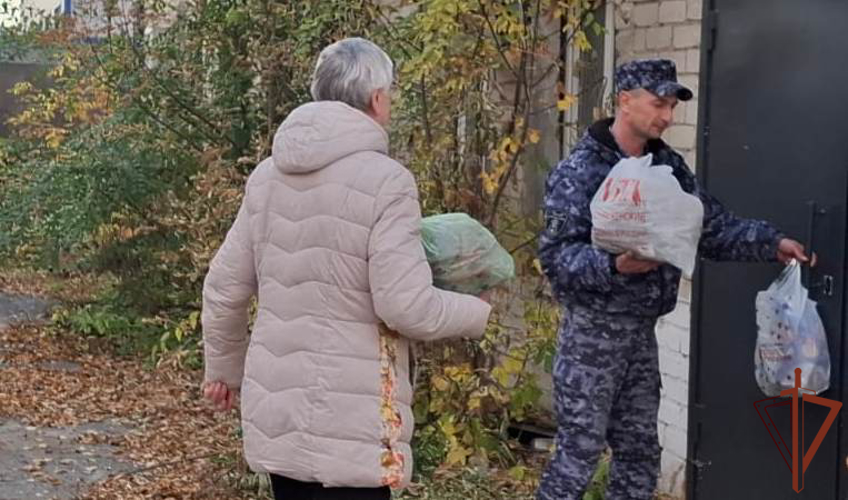 Ведомственная акция «Росгвардия – войска мира и добра» проходит в Тюменской области