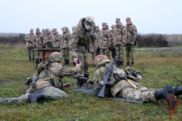 Учебно-методический сбор с офицерами — выпускниками военных вузов завершился в Москве
