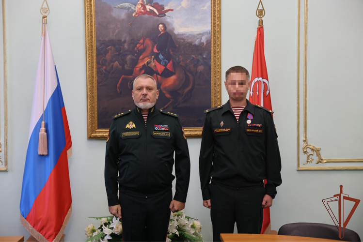 Заместитель директора Росгвардии генерал-полковник Алексей Воробьев подвел итоги служебно-боевой деятельности Северо-Западного округа Росгвардии (видео)