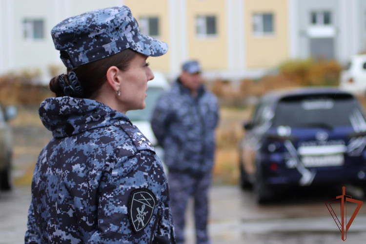 Совместное пожарно-тактическое занятие Росгвардии и МЧС прошло в Чукотском автономном округе