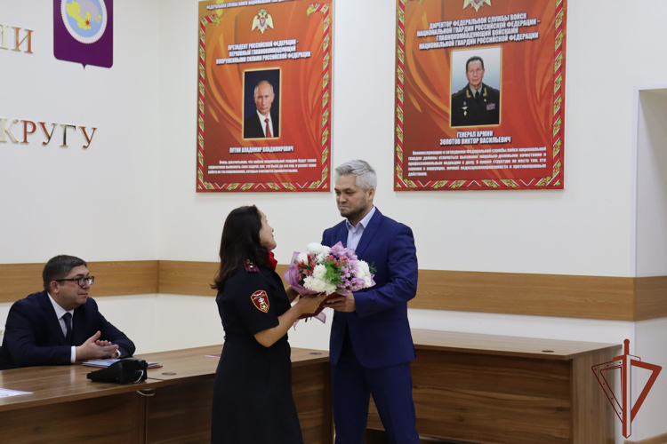 На Дальнем Востоке прошли мероприятия, приуроченные ко Дню образования подразделений вневедомственной охраны Росгвардии