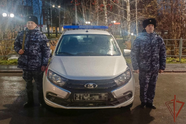 Росгвардейцы в Кемеровской области разыскали и вернули родственникам пропавшего ребенка