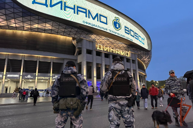 Военнослужащие и сотрудники Росгвардии обеспечили правопорядок на спортивных мероприятиях в Москве
