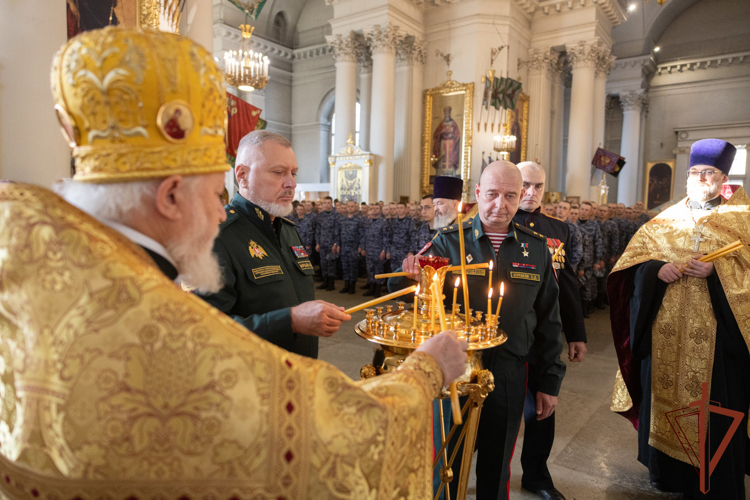 Генерал-полковник Алексей Воробьёв поздравил специальный моторизованный полк Росгвардии с присвоением почетного наименования «Измайловский» (видео)