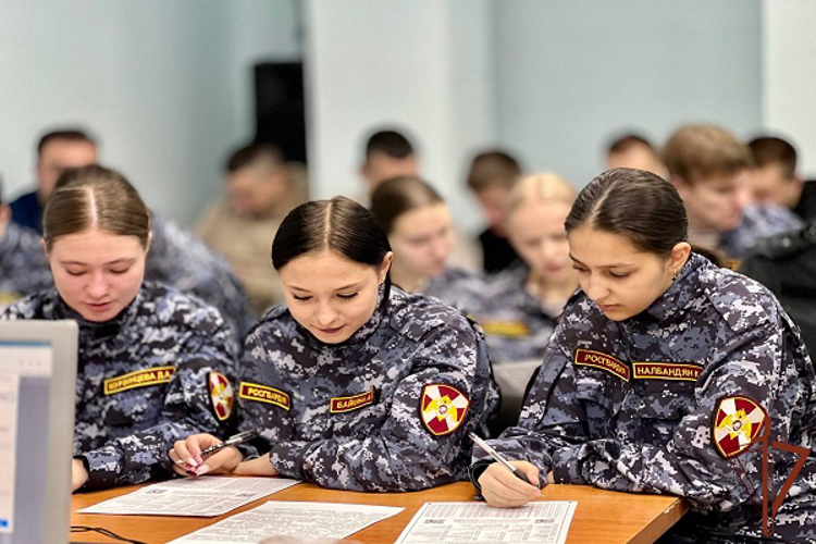 Восточный округ Росгвардии поддержал международную акцию «Географический диктант»