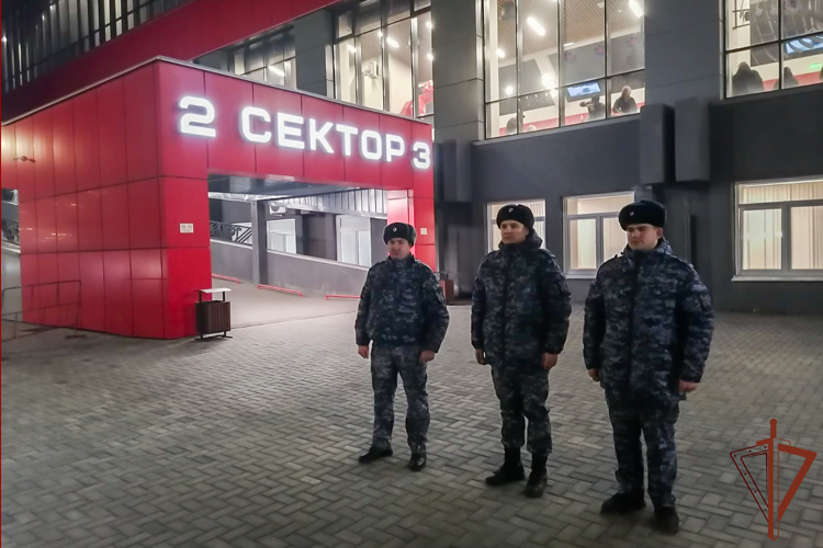Сотрудники Росгвардии обеспечили безопасность хоккейных матчей, прошедших в Кузбассе