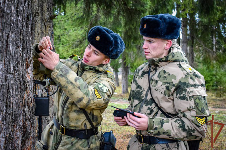 В Сыктывкаре завершают стажировку курсанты Пермского военного института Росгвардии