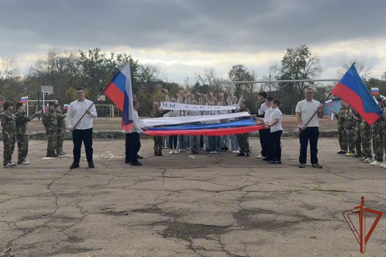 Воспитанники кадетского класса Росгвардии из Луганска победили во Всероссийском творческом конкурсе     