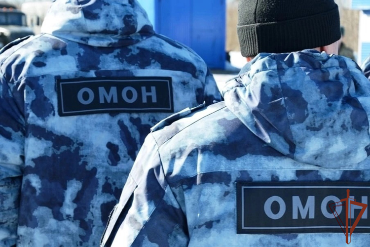 При содействии ОМОН Росгвардии в Карелии задержаны подозреваемые в серии хищений памятников с кладбищ