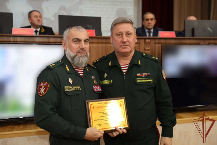 Генерал-лейтенант Олег Чернай провел оперативное совещание руководящего состава Северо-Кавказского округа Росгвардии