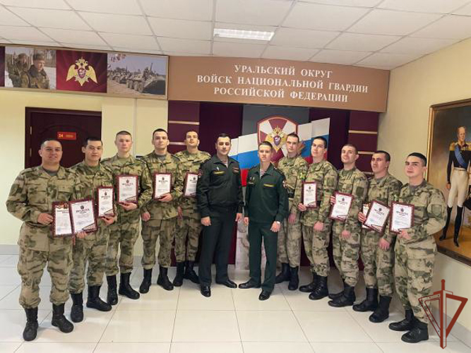 В Уральском округе завершилась всероссийская ведомственная акция «Спасибо за службу в Росгвардии»