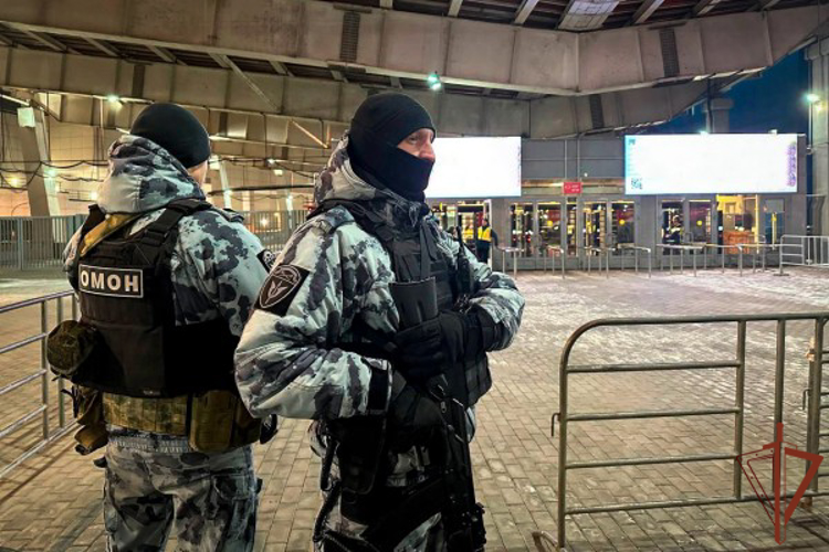 Военнослужащие и сотрудники Росгвардии обеспечили правопорядок на баскетбольном матче в Москве
