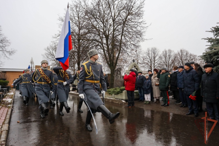 В Росгвардии почтили память генерала армии Вячеслава Тихомирова
