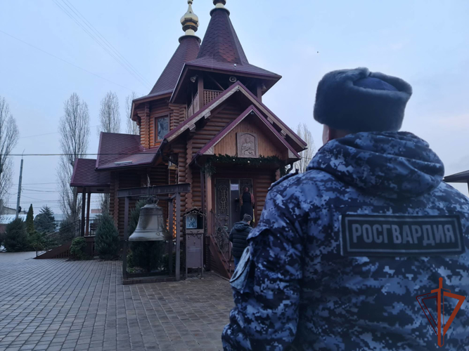Росгвардейцы Южного округа приняли участие в праздновании Крещения Господня