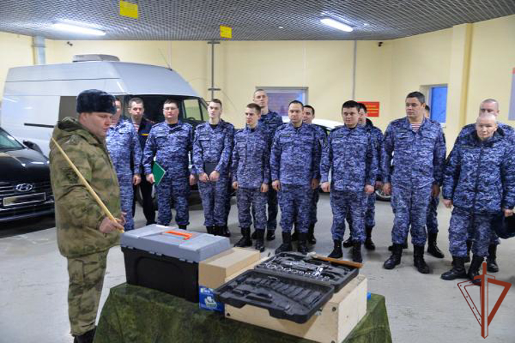 В Уральском округе Росгвардии начался зимний период подготовки