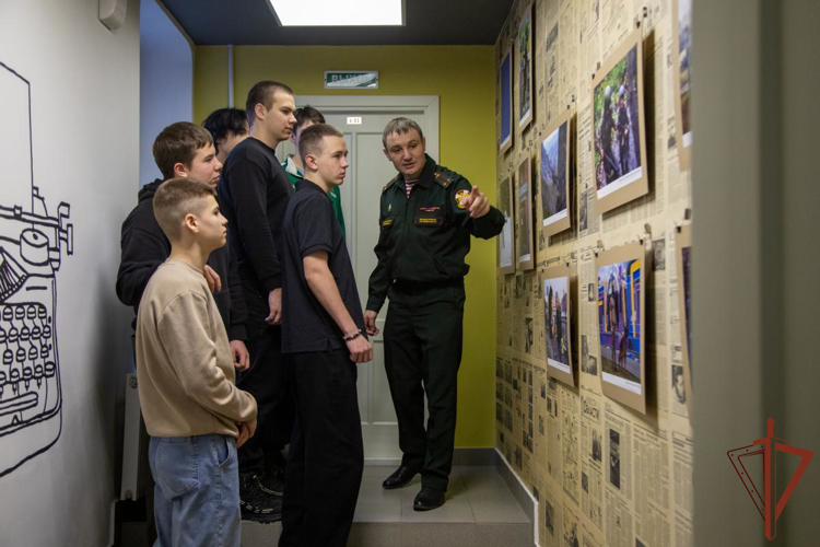 К 30-летию пресс-служб Росгвардии на Урале открыли фотовыставку