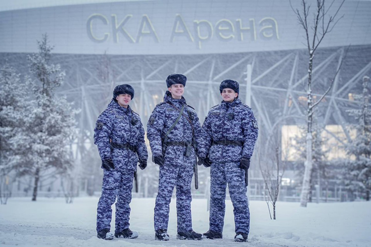 На страже Северной столицы. Фотоальбом