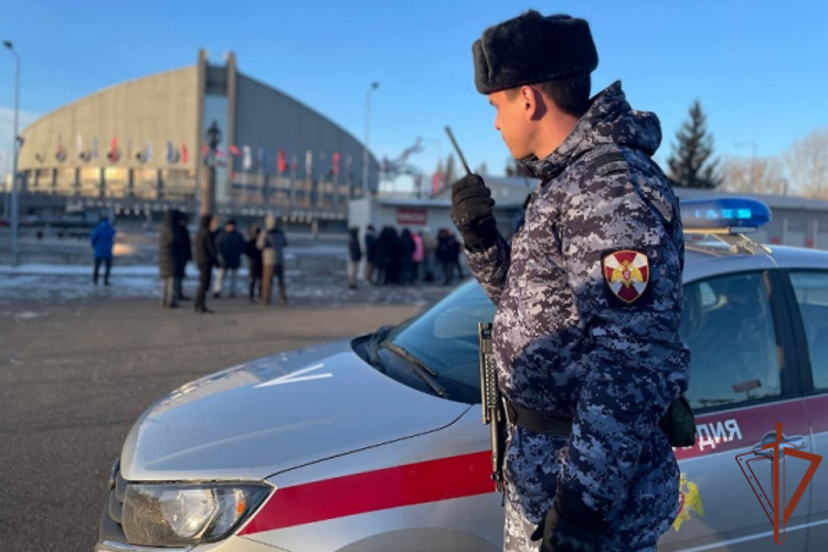 Росгвардия в Красноярске обеспечила безопасность международного турнира по вольной борьбе 
